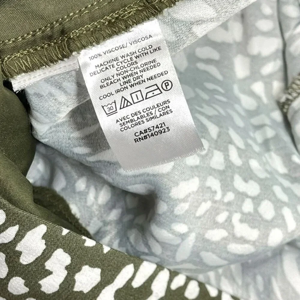 Ann Taylor Loft Wide Leg White Green Animal Print Crop Pants Women's Size Large